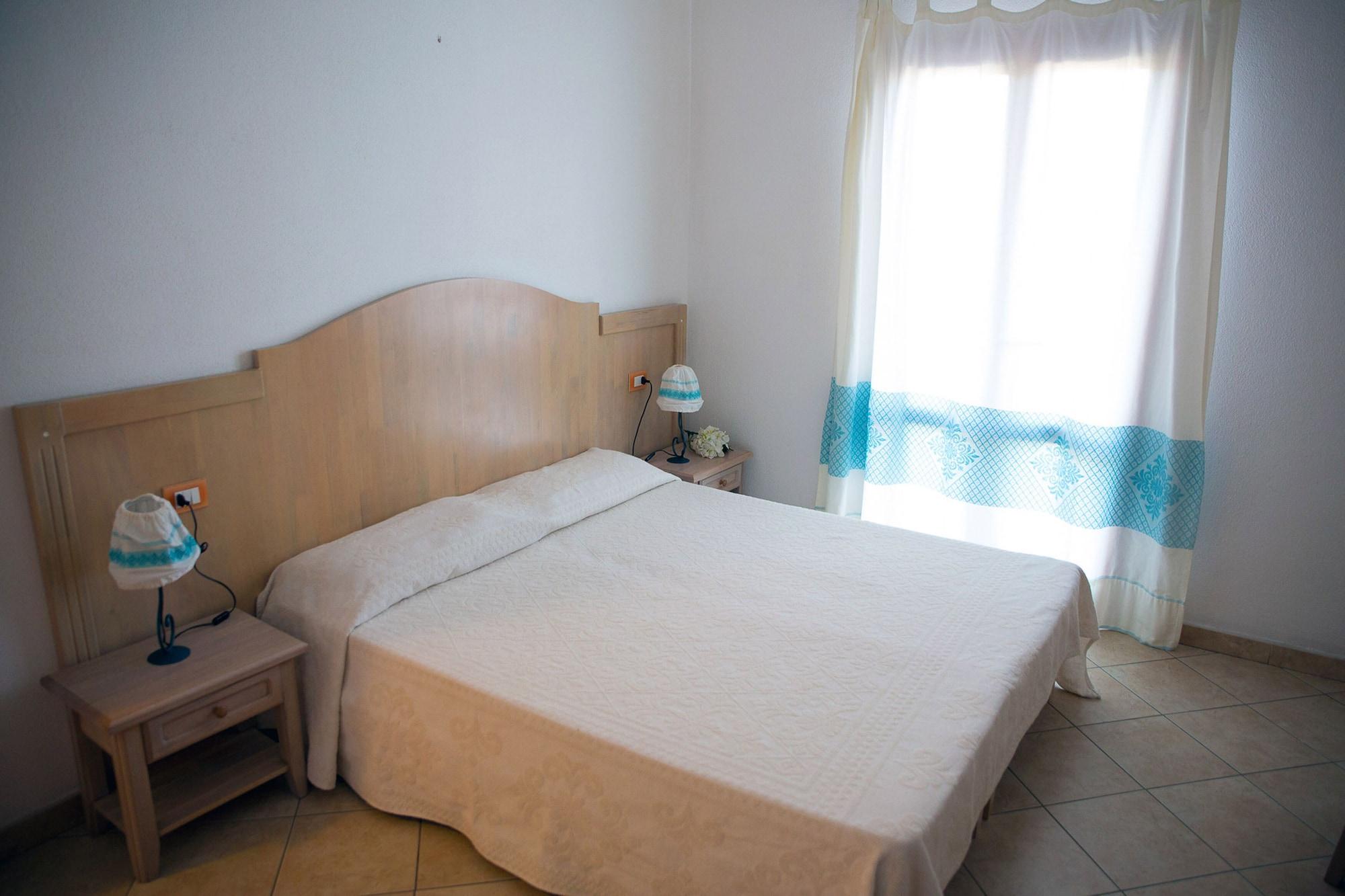 Residence Corte Dei Venti Budoni Eksteriør billede